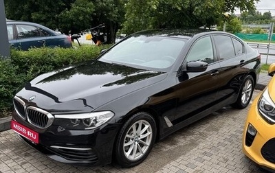 BMW 5 серия, 2019 год, 2 700 000 рублей, 1 фотография