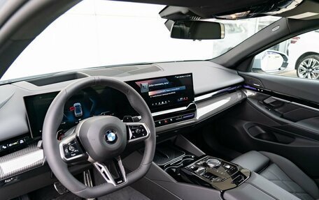 BMW 5 серия, 2024 год, 13 990 000 рублей, 3 фотография