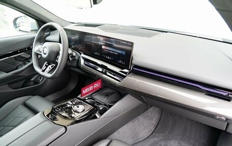 BMW 5 серия, 2024 год, 13 990 000 рублей, 13 фотография