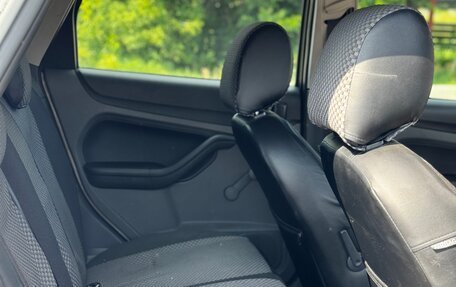 Ford Focus II рестайлинг, 2010 год, 295 000 рублей, 16 фотография