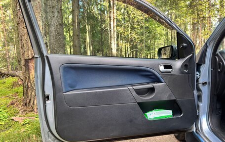 Ford Fiesta, 2005 год, 320 000 рублей, 7 фотография