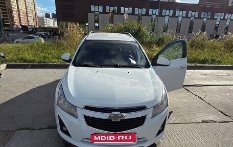 Chevrolet Cruze II, 2013 год, 900 000 рублей, 2 фотография