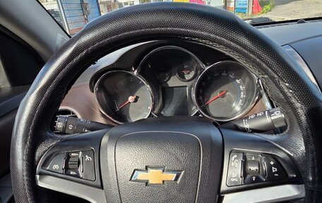 Chevrolet Cruze II, 2013 год, 900 000 рублей, 12 фотография