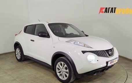 Nissan Juke II, 2012 год, 920 000 рублей, 3 фотография