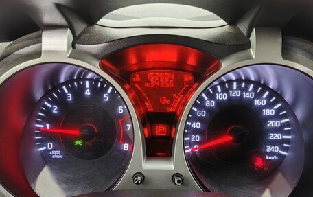 Nissan Juke II, 2012 год, 920 000 рублей, 11 фотография