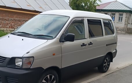 Toyota Lite Ace IV, 2000 год, 820 000 рублей, 6 фотография