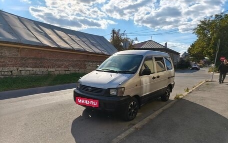 Toyota Lite Ace IV, 2000 год, 820 000 рублей, 10 фотография