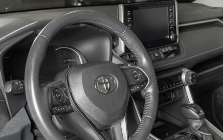 Toyota RAV4, 2021 год, 3 592 300 рублей, 3 фотография