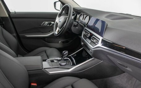 BMW 3 серия, 2020 год, 3 320 000 рублей, 9 фотография