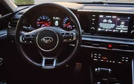 KIA K5, 2020 год, 1 800 000 рублей, 9 фотография