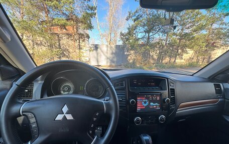 Mitsubishi Pajero IV, 2007 год, 1 850 000 рублей, 11 фотография