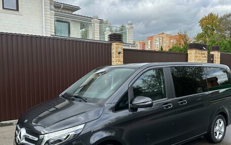 Mercedes-Benz V-Класс, 2020 год, 8 000 000 рублей, 14 фотография