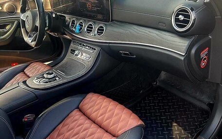 Mercedes-Benz E-Класс, 2018 год, 4 300 000 рублей, 7 фотография