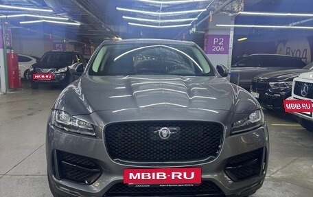 Jaguar F-Pace, 2017 год, 2 990 000 рублей, 2 фотография