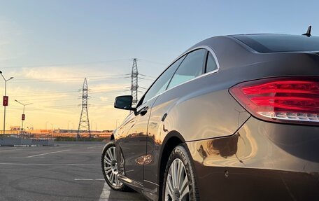 Mercedes-Benz E-Класс, 2014 год, 2 250 000 рублей, 9 фотография
