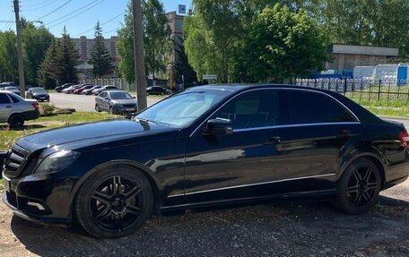 Mercedes-Benz E-Класс, 2009 год, 1 600 000 рублей, 2 фотография