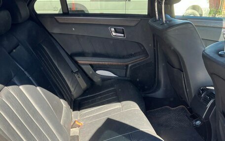 Mercedes-Benz E-Класс, 2009 год, 1 600 000 рублей, 6 фотография