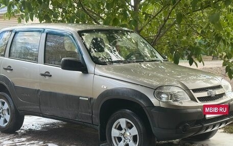 Chevrolet Niva I рестайлинг, 2013 год, 550 000 рублей, 2 фотография