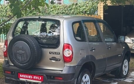Chevrolet Niva I рестайлинг, 2013 год, 550 000 рублей, 3 фотография