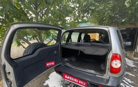 Chevrolet Niva I рестайлинг, 2013 год, 550 000 рублей, 5 фотография