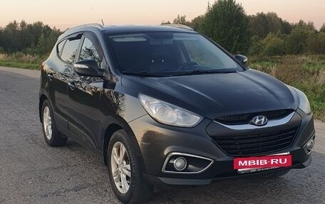 Hyundai ix35 I рестайлинг, 2010 год, 930 000 рублей, 2 фотография