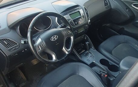 Hyundai ix35 I рестайлинг, 2010 год, 930 000 рублей, 8 фотография