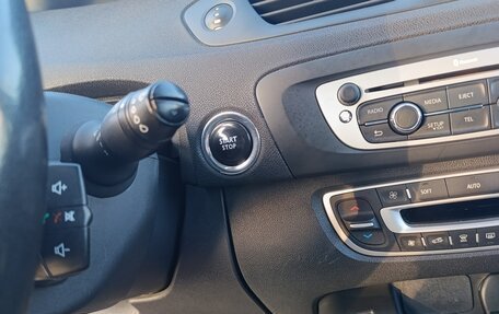 Renault Scenic III, 2013 год, 990 000 рублей, 6 фотография