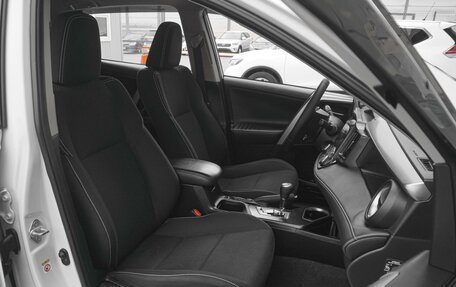 Toyota RAV4, 2015 год, 1 929 000 рублей, 8 фотография
