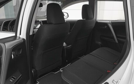 Toyota RAV4, 2015 год, 1 929 000 рублей, 11 фотография