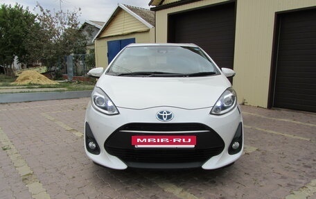 Toyota Aqua I, 2019 год, 1 320 000 рублей, 2 фотография