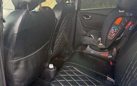 Renault Kaptur I рестайлинг, 2017 год, 1 680 000 рублей, 24 фотография
