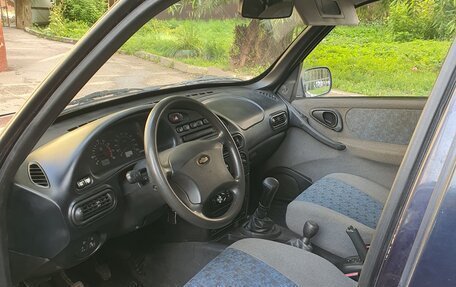 Chevrolet Niva I рестайлинг, 2005 год, 250 000 рублей, 10 фотография