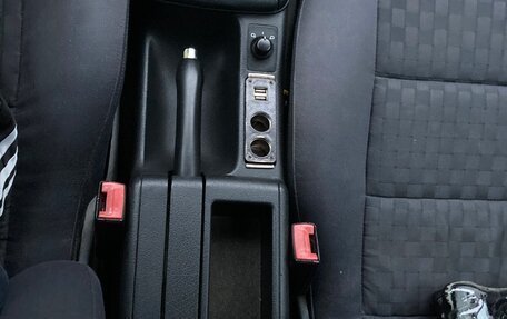 Audi A6, 1998 год, 365 000 рублей, 26 фотография