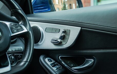 Mercedes-Benz C-Класс, 2017 год, 2 400 000 рублей, 20 фотография