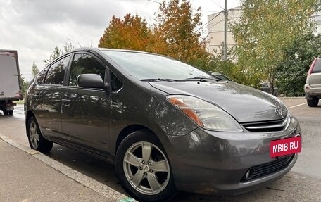 Toyota Prius, 2007 год, 710 000 рублей, 3 фотография