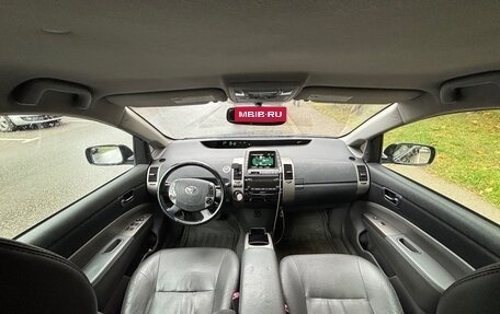 Toyota Prius, 2007 год, 710 000 рублей, 7 фотография
