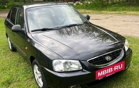 Hyundai Accent II, 2011 год, 550 000 рублей, 2 фотография
