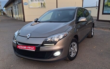 Renault Megane III, 2012 год, 799 000 рублей, 6 фотография