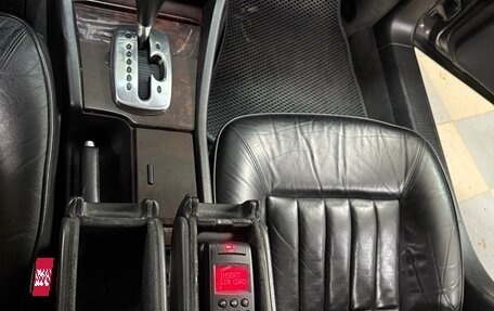 Audi A8, 2000 год, 980 000 рублей, 17 фотография