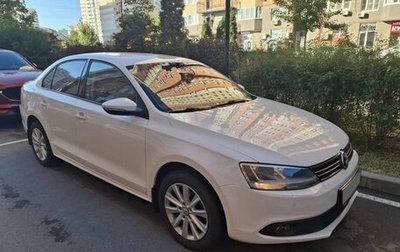Volkswagen Jetta VI, 2013 год, 975 000 рублей, 1 фотография