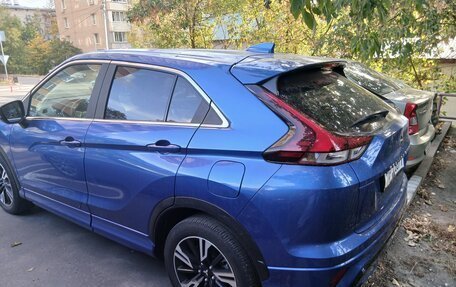 Mitsubishi Eclipse Cross, 2023 год, 2 350 000 рублей, 8 фотография