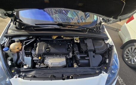 Peugeot 308 II, 2012 год, 840 000 рублей, 16 фотография