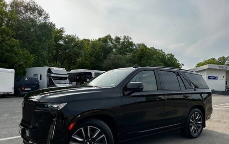 Cadillac Escalade V, 2022 год, 13 300 000 рублей, 9 фотография