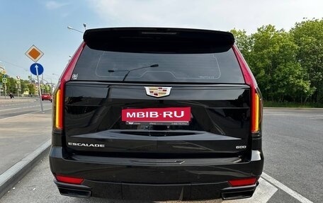 Cadillac Escalade V, 2022 год, 13 300 000 рублей, 8 фотография