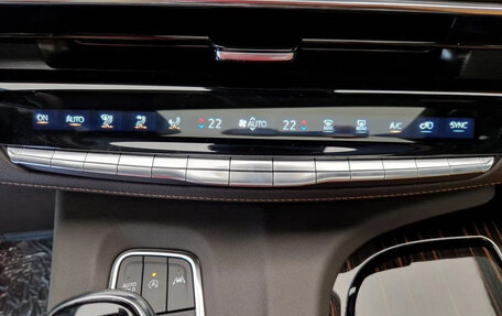 Cadillac Escalade V, 2022 год, 13 300 000 рублей, 29 фотография
