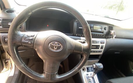 Toyota Corolla, 2004 год, 626 000 рублей, 7 фотография
