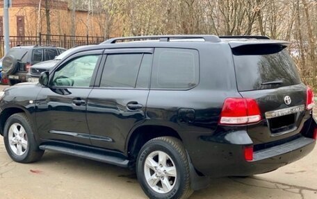 Toyota Land Cruiser 200, 2011 год, 2 650 000 рублей, 2 фотография