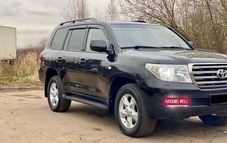 Toyota Land Cruiser 200, 2011 год, 2 650 000 рублей, 4 фотография