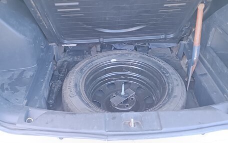 Jeep Liberty (Patriot), 2007 год, 800 000 рублей, 15 фотография