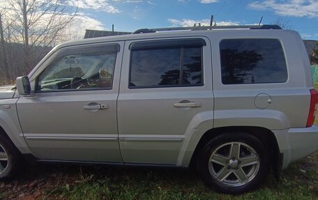 Jeep Liberty (Patriot), 2007 год, 800 000 рублей, 4 фотография